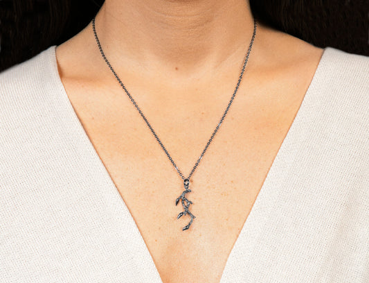 Collier Brindille 35mm en Argent Oxydé avec chaine en laiton couleur nickel noir