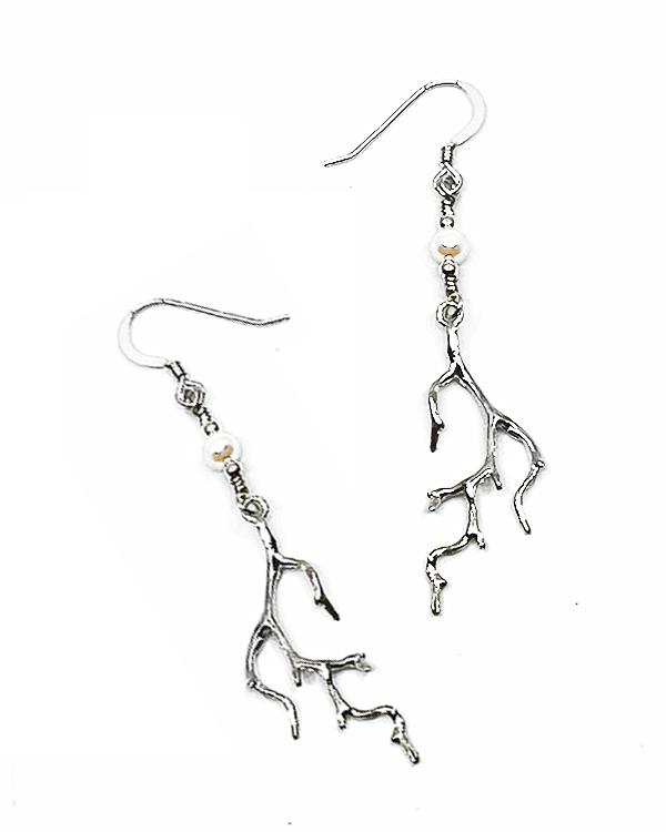 Boucles d'oreilles branche de corail 35mm Perle Blanche
