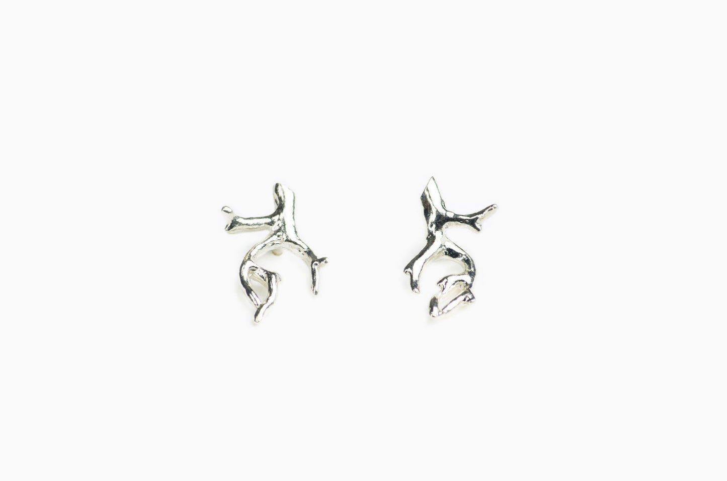 Boucles d'Oreilles Éclats de Corail en Argent
